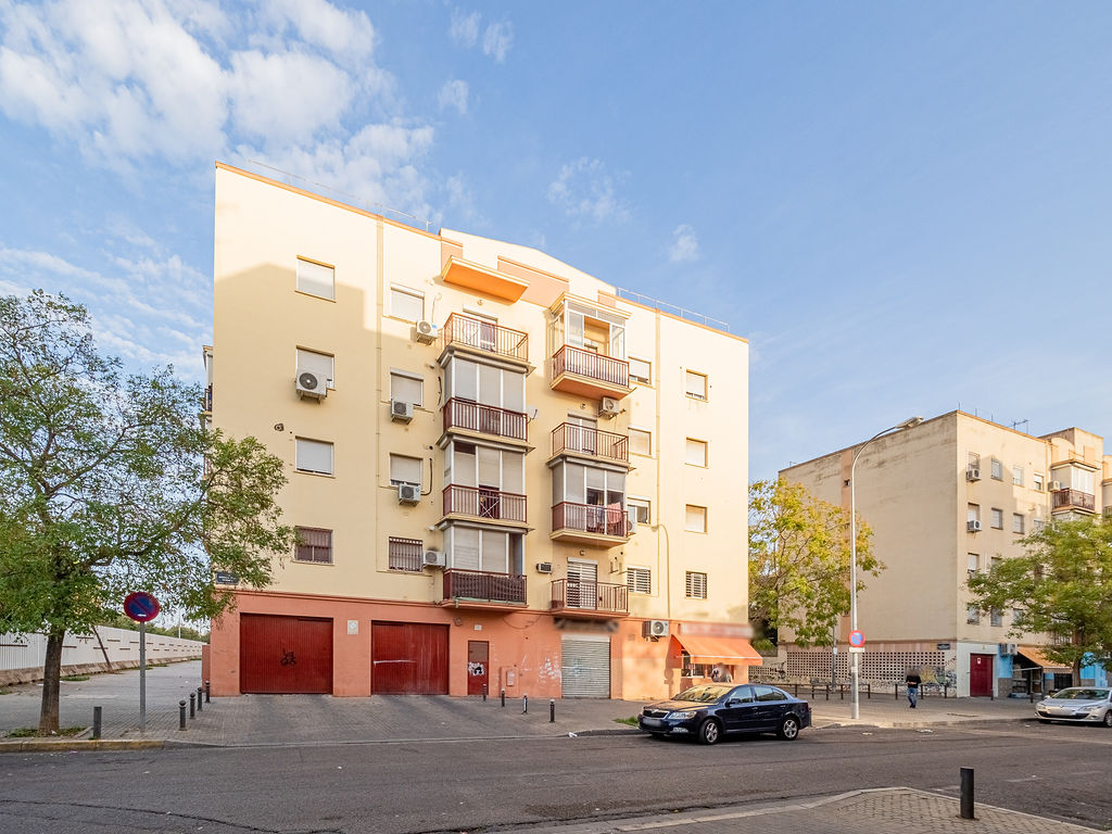 Piso con garaje en C/ Dolores Ibárruri