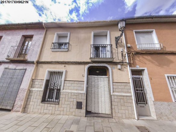 Casa adosada en calle Dos de Mayo, Elda