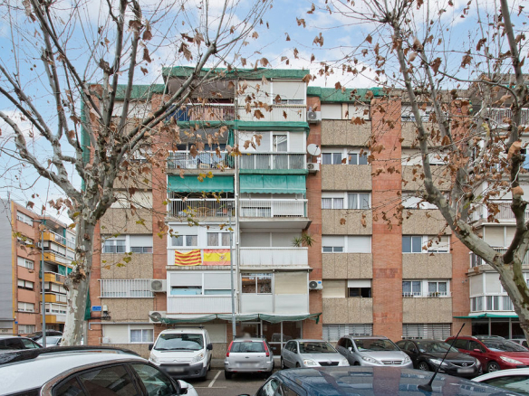 Vivienda en C/Ramón d´Abadal, Santa Perpètua de Mogoda (Barcelona)