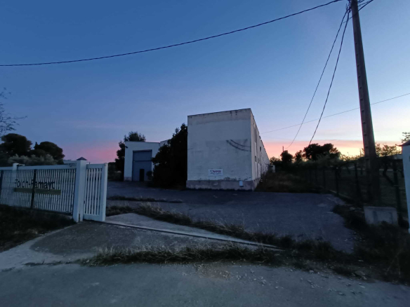 Nave industrial en La Sénia – Tarragona –